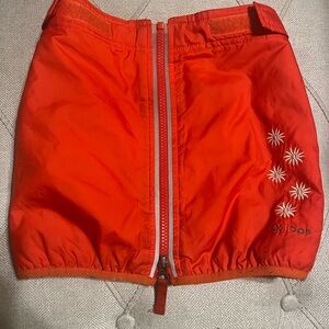Skhoop girls winter skirt red size 4/6 small